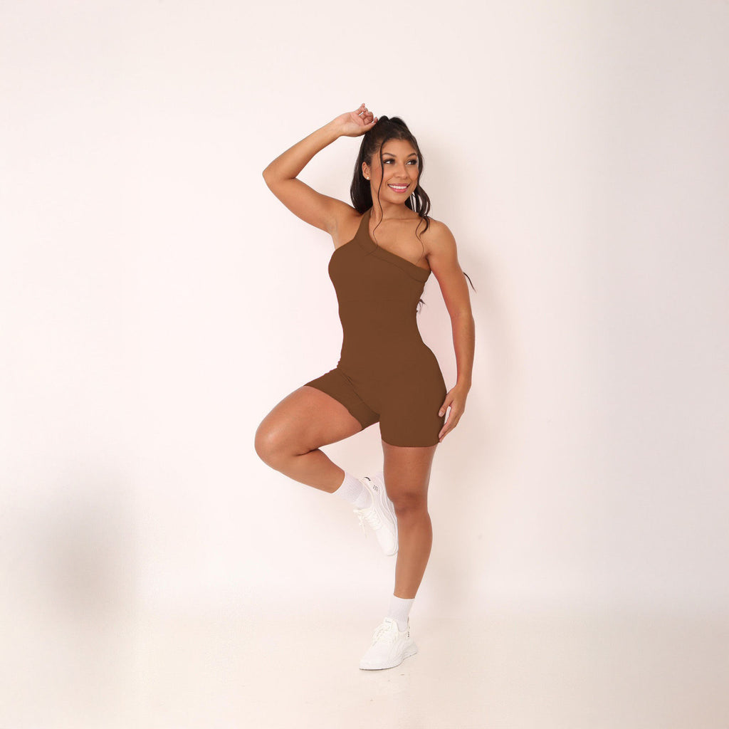 Macacão Shorts Empina Bumbum Marrom