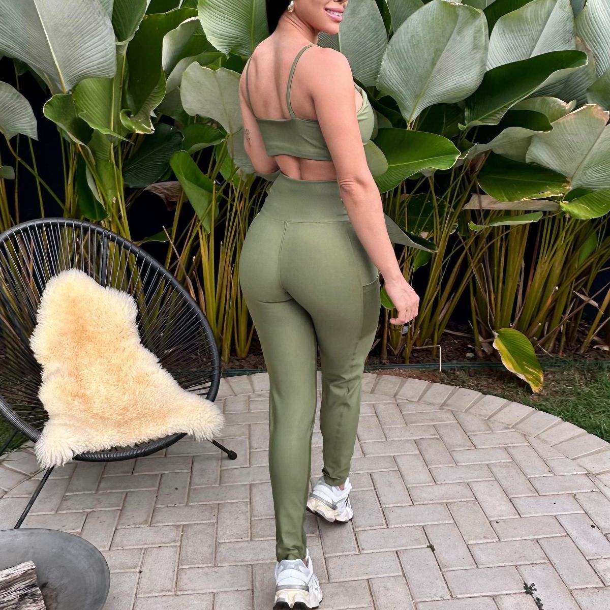 Conjunto Verde Top e Legging com Bolso