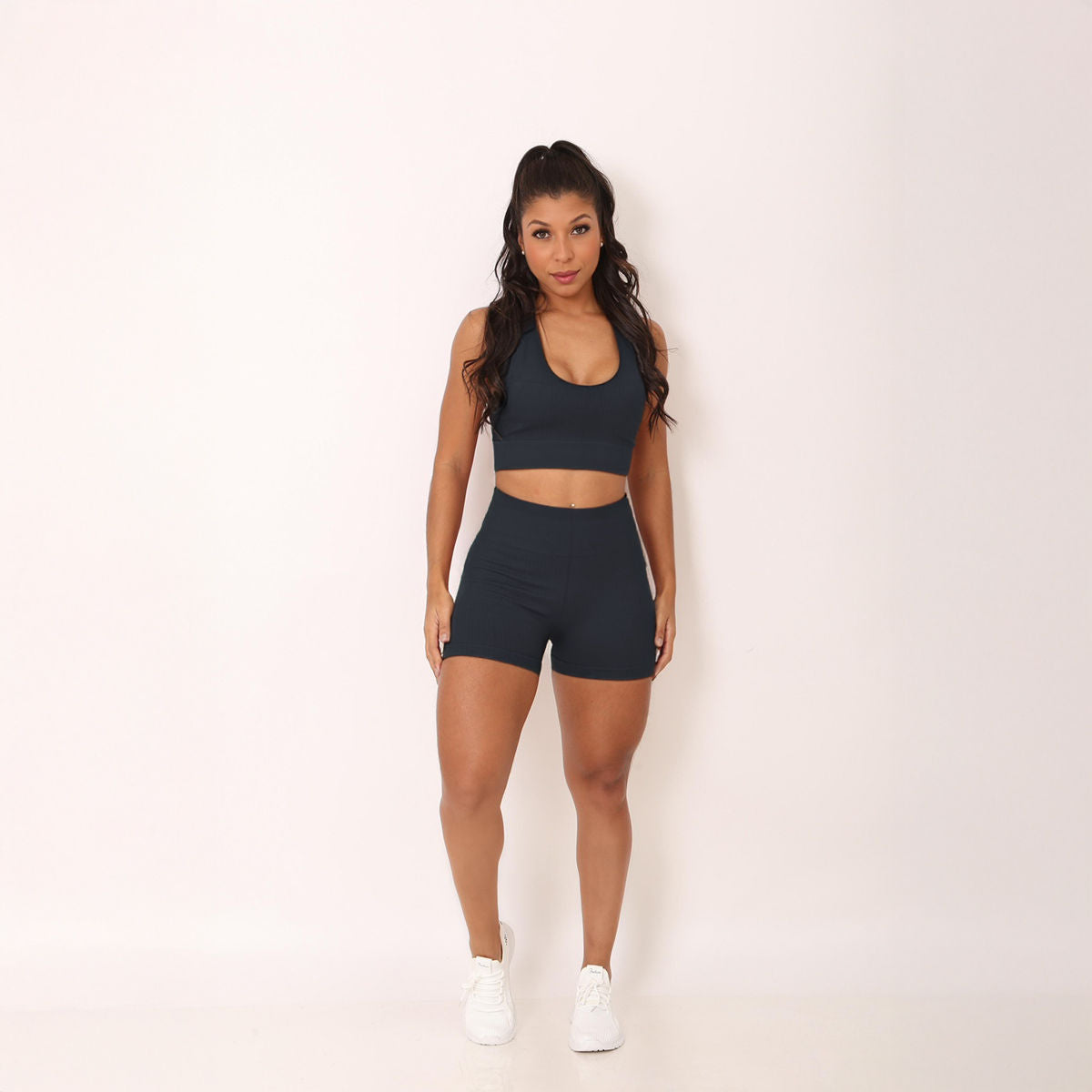 Conjunto de shorts com top